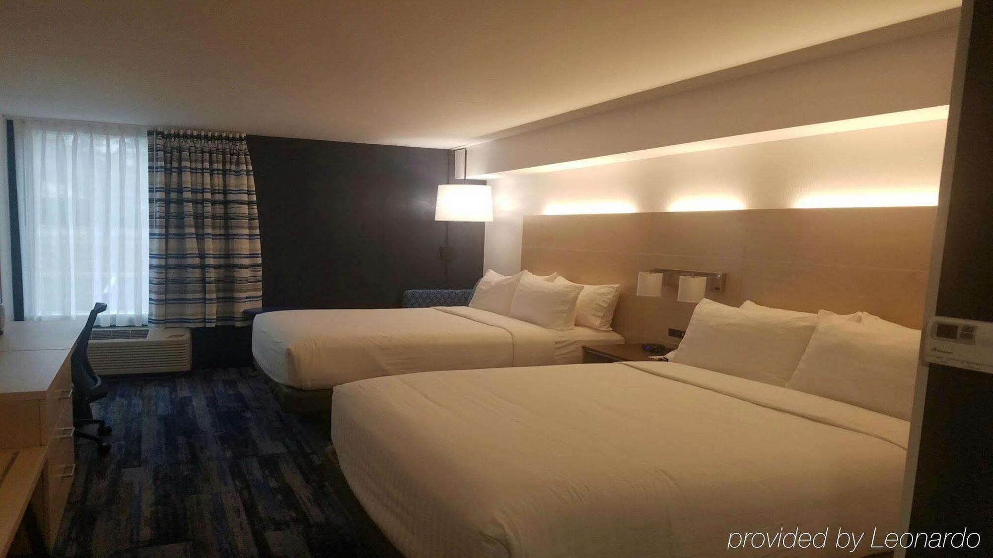 Holiday Inn Express - Williamsburg Busch Gardens Area By Ihg Luaran gambar